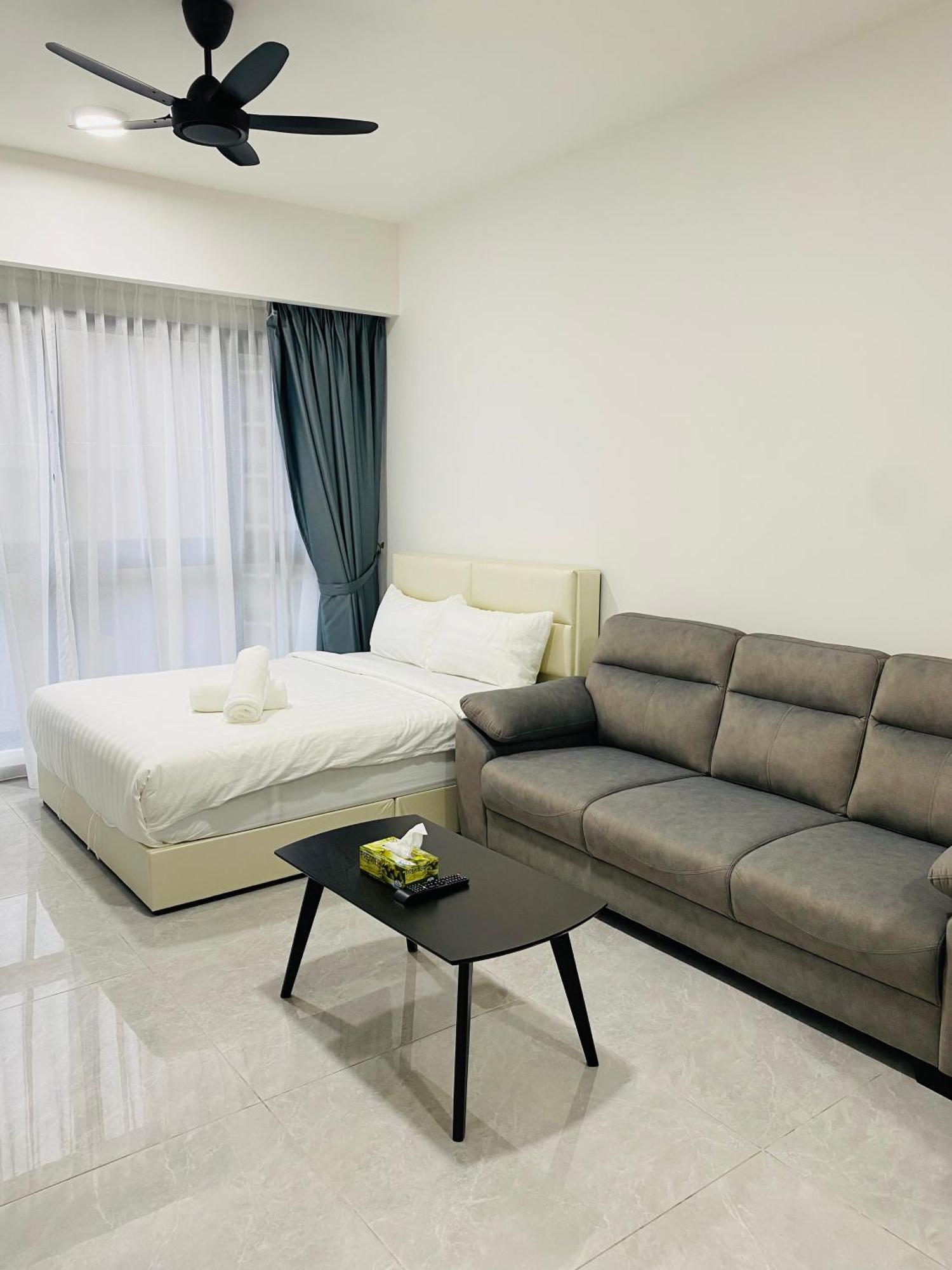 Apartment Agile Service Kl